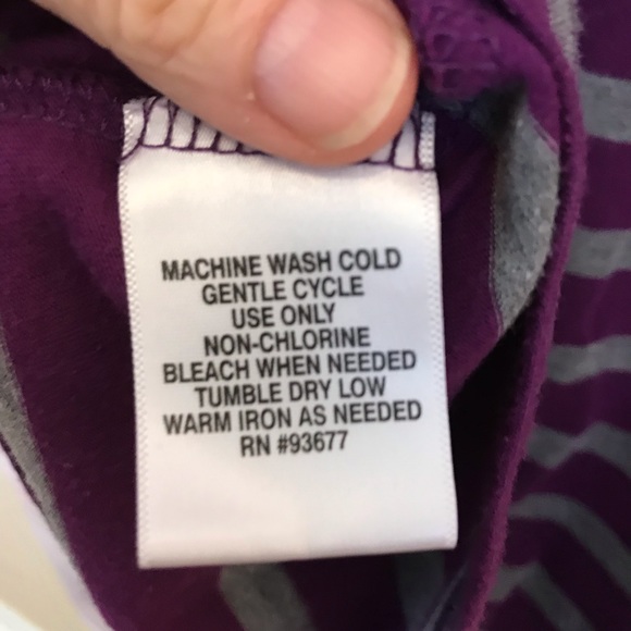 Duo Maternity Hoodie Shirt (Size Medium) - Picture 5 of 5